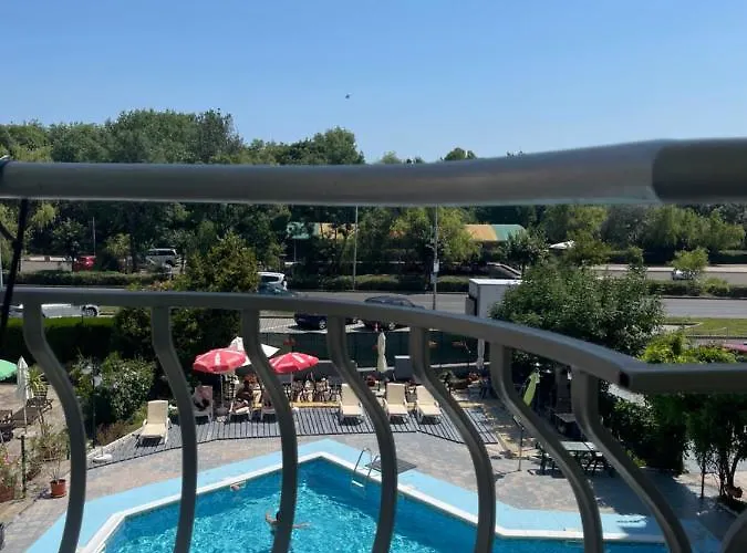 бриз 16 Sunny Beach