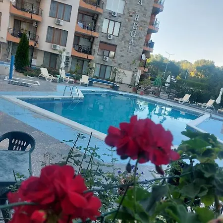 бриз 16 Appartement