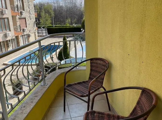 бриз 16 * Σάνι Μπιτς