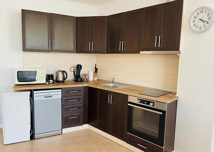 бриз 16 * Σάνι Μπιτς