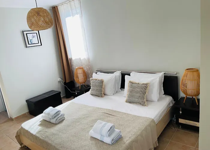 Διαμέρισμα бриз 16