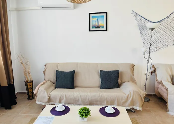 бриз 16 * Σάνι Μπιτς