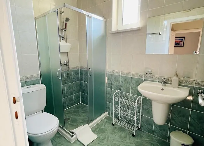 бриз 16 Σάνι Μπιτς